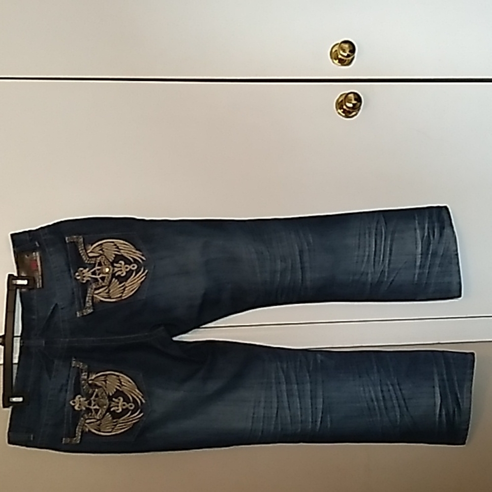 Jeans - Picture 2 of 16